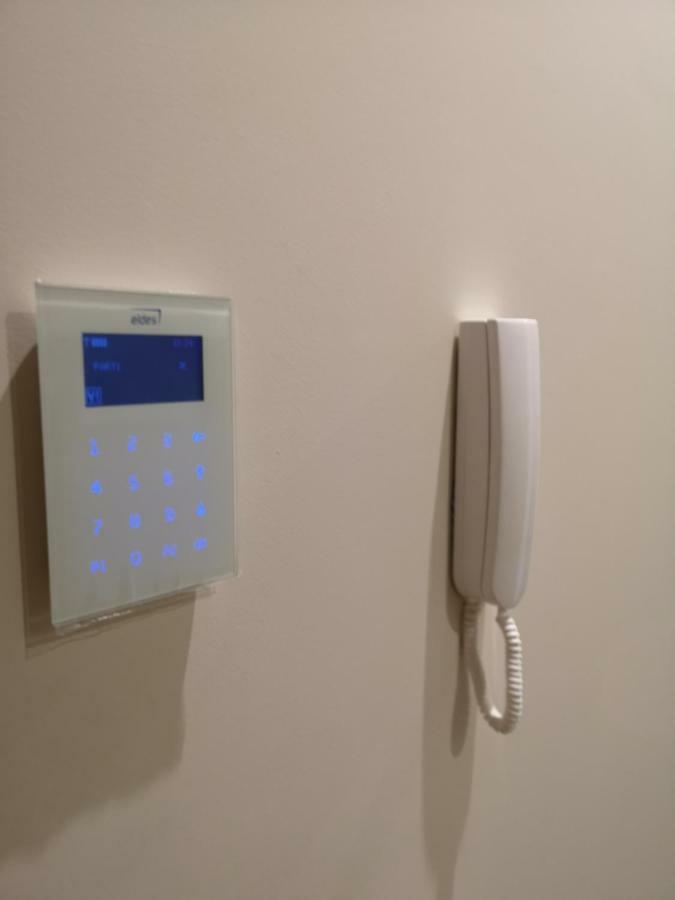 Luxury Apartments ドルスキニンカイ エクステリア 写真