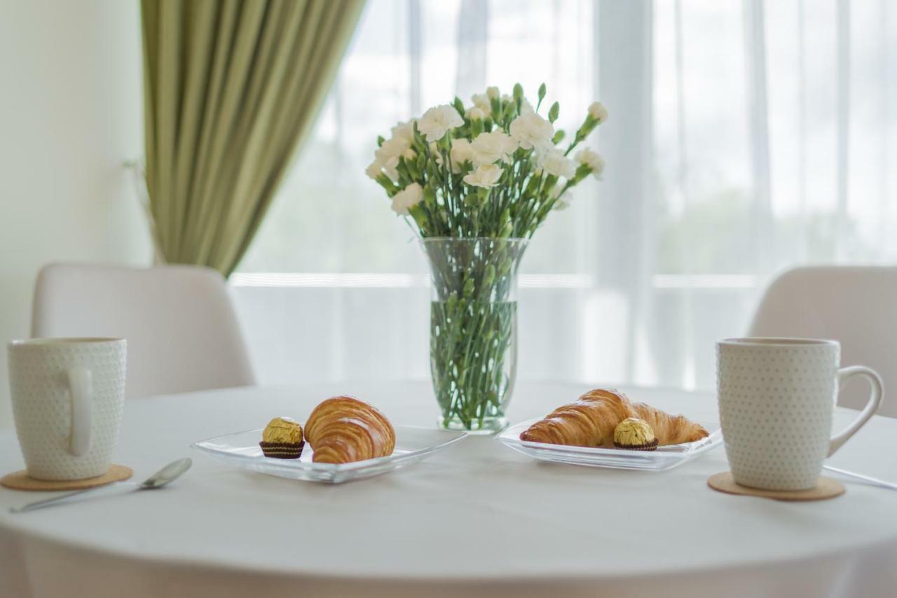Luxury Apartments ドルスキニンカイ エクステリア 写真
